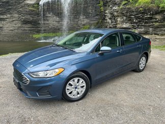 Used 2019 Ford Fusion S image 1