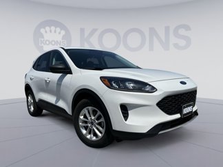Used 2022 Ford Escape SE image 1