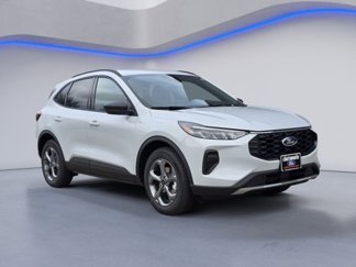 New 2025 Ford Escape ST-Line w/ Cold Weather Package video 1