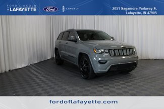 Used 2019 Jeep Grand Cherokee Altitude image 1