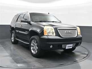 Used 2007 GMC Yukon Denali image 1