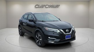 Used 2022 Nissan Rogue Sport SL w/ Premium Package image 1
