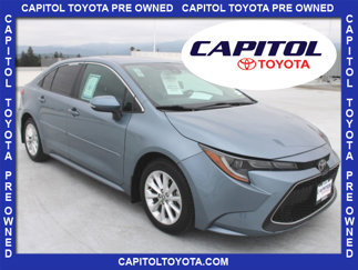 Used 2020 Toyota Corolla XLE image 1