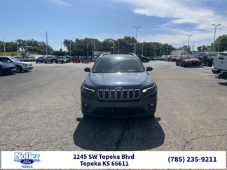 Used 2019 Jeep Cherokee Latitude w/ Cold Weather Group image 1