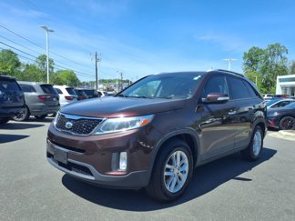Used 2015 Kia Sorento LX image 1