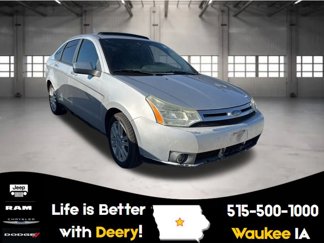 Used 2010 Ford Focus SEL image 1