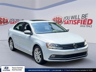 Used 2017 Volkswagen Jetta SEL image 1