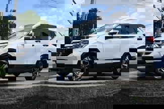 Used 2019 Honda CR-V LX image 1