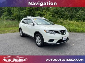 Used 2016 Nissan Rogue SV image 1