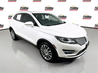 Used 2017 Lincoln MKC Reserve image 1