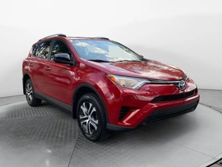 Used 2016 Toyota RAV4 LE image 1