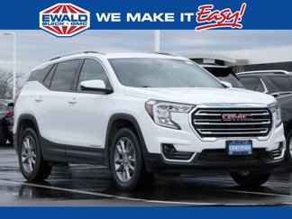Used 2022 GMC Terrain SLT w/ Infotainment Package II image 1