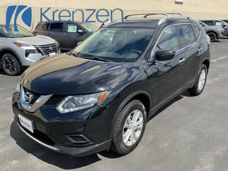 Used 2016 Nissan Rogue SV image 1