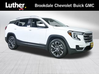 Used 2022 GMC Terrain SLT image 1