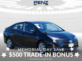 Used 2016 Toyota Prius Four image 1