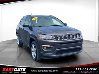 Used 2018 Jeep Compass Latitude image 1
