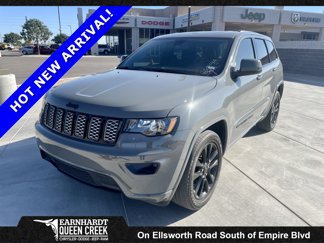 Used 2021 Jeep Grand Cherokee Laredo X image 1