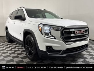 Used 2022 GMC Terrain AT4 image 1