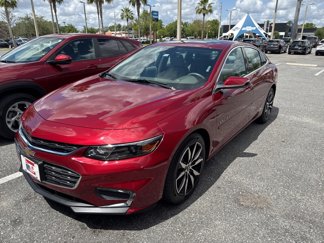 Used 2018 Chevrolet Malibu LT w/ Leather Package image 1
