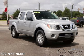 Used 2019 Nissan Frontier SV image 1