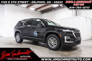 Used 2023 Chevrolet Traverse LT image 1