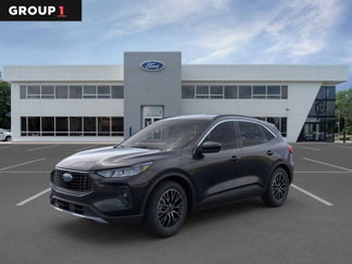 New 2025 Ford Escape SE image 1