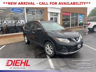 Used 2016 Nissan Rogue SV image 1