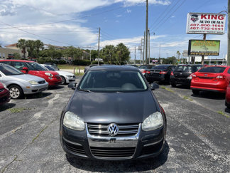 Used 2010 Volkswagen Jetta SEL image 1