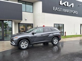 Used 2023 Hyundai Tucson SEL w/ Winter Package image 1