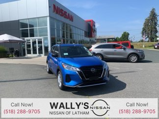 New 2025 Nissan Kicks Play S image 1