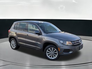 Used 2014 Volkswagen Tiguan SE image 1
