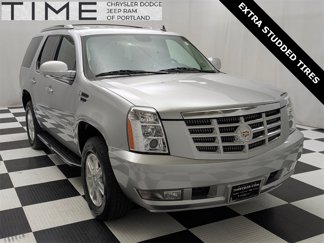 Used 2013 Cadillac Escalade AWD image 1