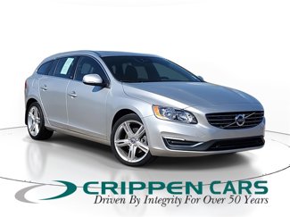 Used 2016 Volvo V60 T5 Premier w/ Technology Package image 1