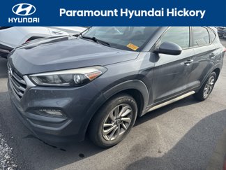 Used 2017 Hyundai Tucson SE image 1