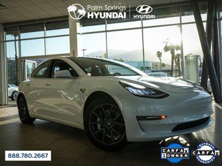 Used 2018 Tesla Model 3 image 1