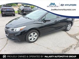 Used 2018 Chevrolet Cruze LS image 1