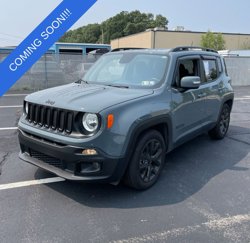 Used 2018 Jeep Renegade Altitude image 1