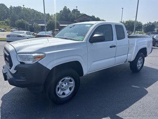 Used 2020 Toyota Tacoma SR image 1