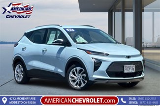 Used 2023 Chevrolet Bolt EUV LT w/ Comfort Package image 1