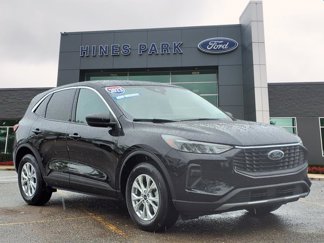 Used 2023 Ford Escape Active w/ Tech Pack #1 image 1