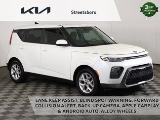 Used 2020 Kia Soul S image 1