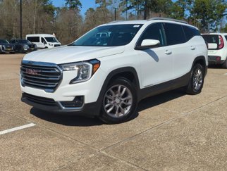 Certified 2024 GMC Terrain SLT image 1