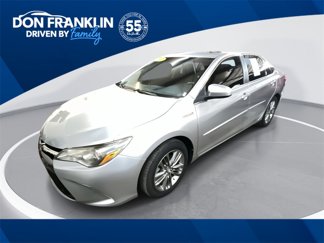 Used 2017 Toyota Camry SE image 1