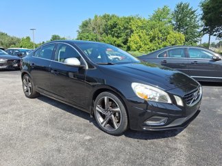 Used 2012 Volvo S60 T6 R-Design image 1