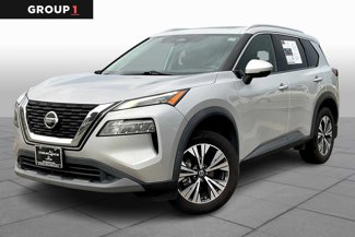 Used 2021 Nissan Rogue SV image 1