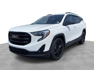 Used 2021 GMC Terrain SLE w/ Driver Convenience Package image 1