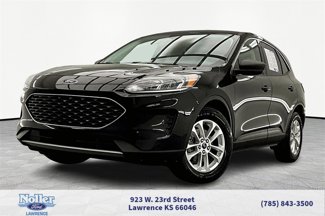 Used 2022 Ford Escape SE image 1