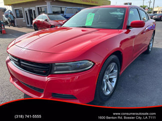 Used 2017 Dodge Charger SXT image 1