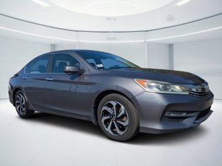 Used 2016 Honda Accord EX image 1