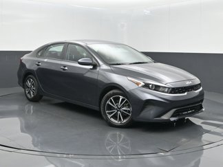 Used 2022 Kia Forte LXS image 1